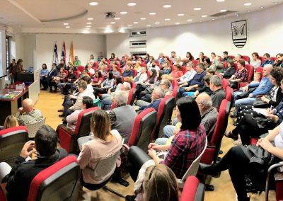 Davor Rostuhar drugi put gostovao u knjižnici