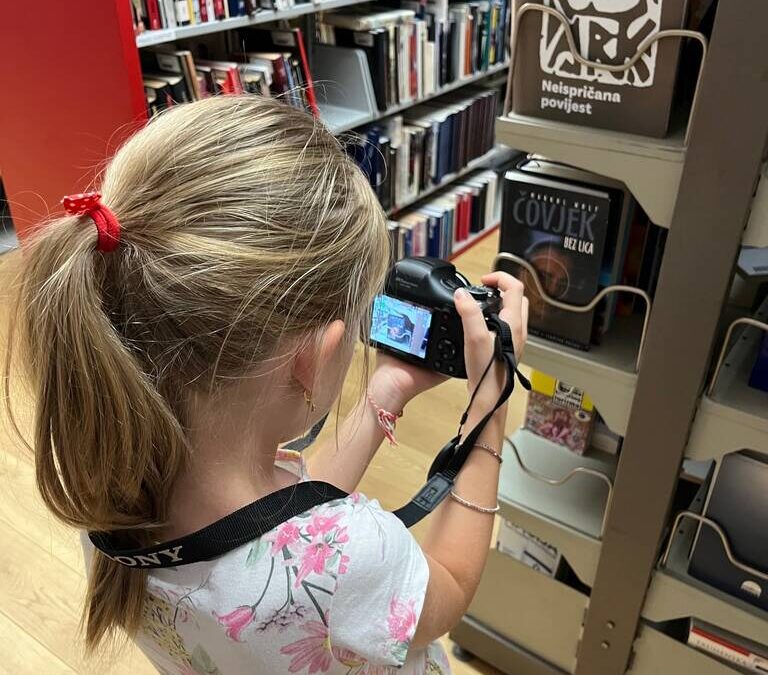 Svijet slova snimljen digitalnim fotoaparatom