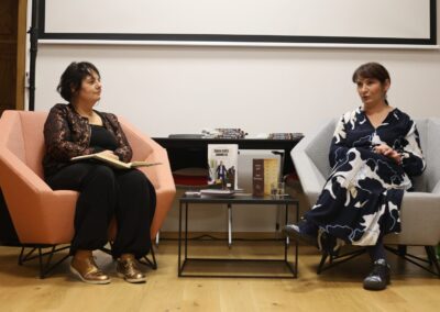 Predstavljena knjiga “Časni suče, znamo se”