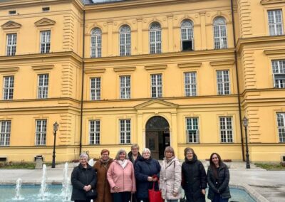 Članice Štrikeraj čitaonice „Tu i tamo“ Belišće posjetile Klinku Vrapče u Zagrebu